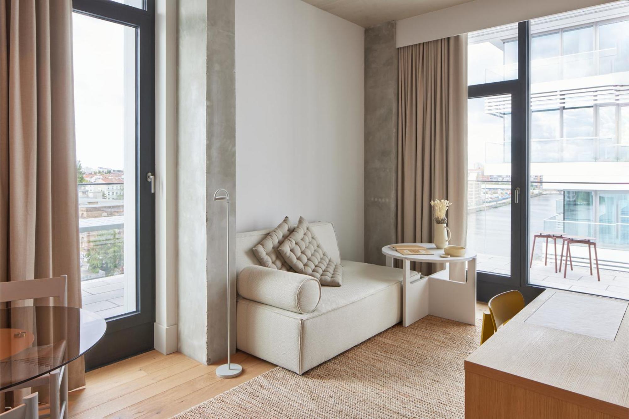 Aparthotel Locke At East Side Gallery 4*